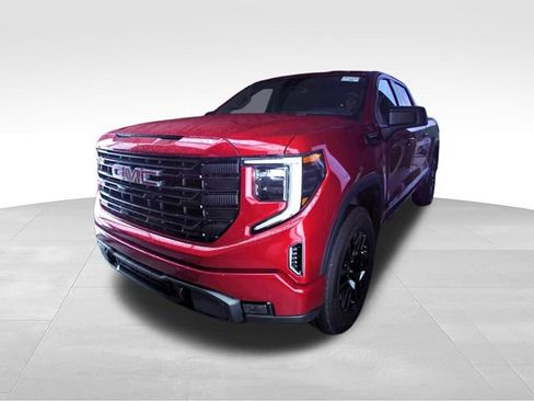 Used 2024 GMC Sierra 1500 Elevation AWD/4WD image 4