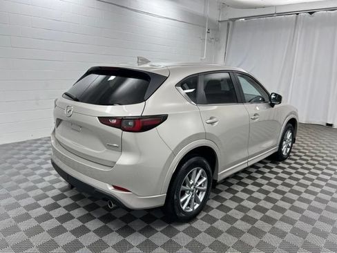 Used 2024 MAZDA CX-5 AWD 2.5 S w/ Preferred Package image 5