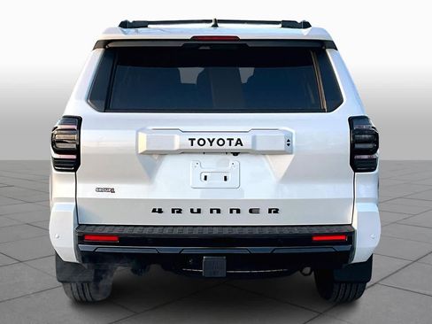 New 2026 Toyota 4Runner TRD Sport Premium image 4