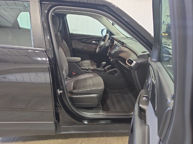 Used 2023 Chevrolet TrailBlazer LS FWD image 30