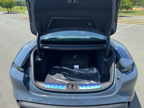 New 2025 Porsche Taycan image 17