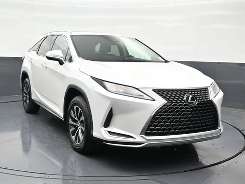 Used 2020 Lexus RX 350L Premium w/ Premium Package image 8