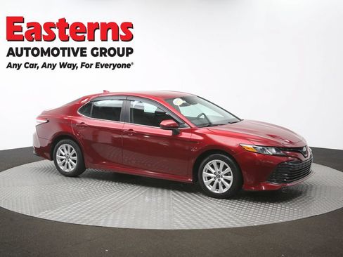 Used 2019 Toyota Camry LE FWD image 45