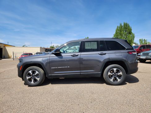 Used 2024 Jeep Grand Cherokee Limited 4xe AWD/4WD image 2