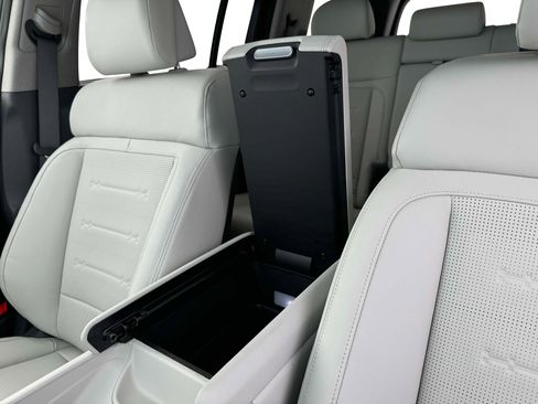 New 2026 Hyundai Santa Fe Limited image 18