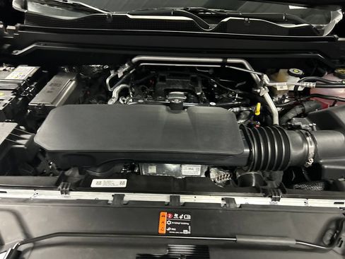 New 2026 GMC Canyon AT4 w/ Technology Plus Package AWD/4WD image 24