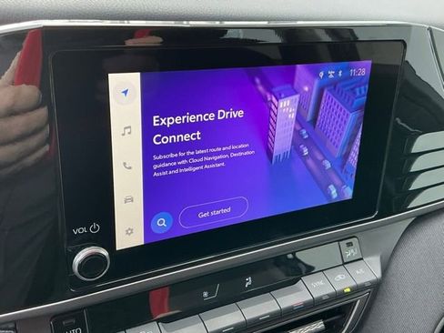 Used 2025 Toyota Camry LE image 22