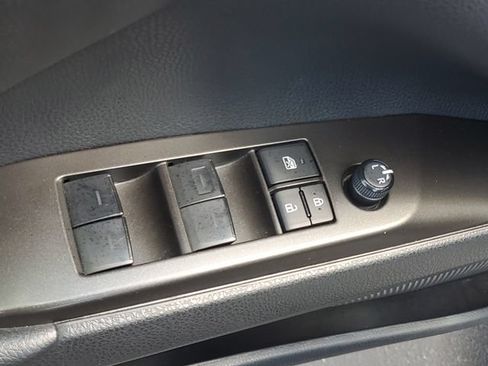 Used 2024 Toyota Camry SE FWD image 14