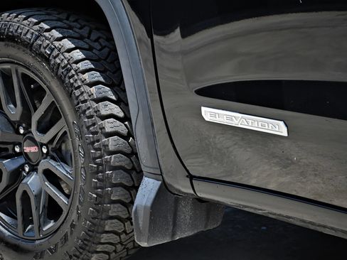 Used 2022 GMC Sierra 1500 Elevation AWD/4WD image 10