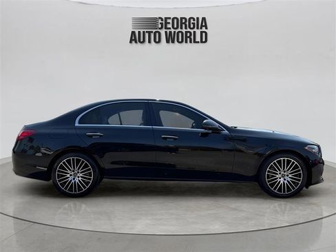 Used 2022 Mercedes-Benz C 300 Sedan w/ Exclusive Trim Package image 10