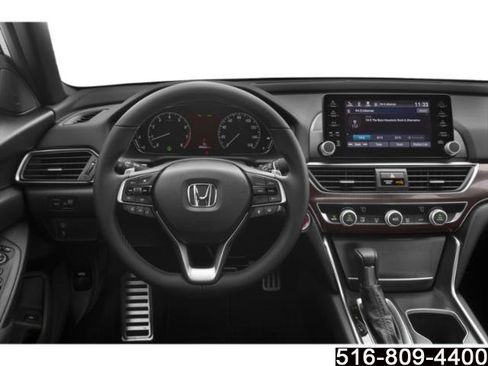 Used 2018 Honda Accord Sport image 8