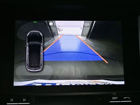 Used 2017 Porsche Macan GTS w/ Premium Package Plus image 47