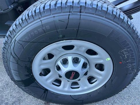 New 2026 GMC Sierra 3500 Pro w/ Convenience Package image 12