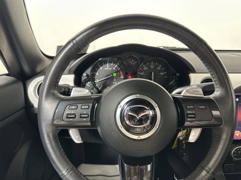 Used 2013 MAZDA MX-5 Miata Club image 12