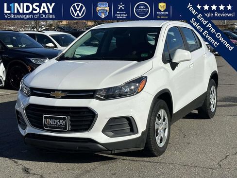 Used 2017 Chevrolet Trax LS image 4