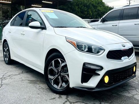 Used 2021 Kia Forte LXS image 7