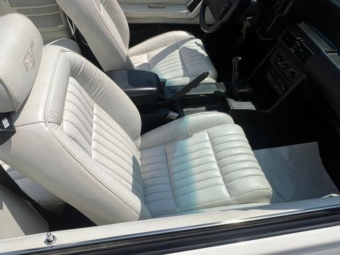 Used 1993 Ford Mustang LX RWD image 29