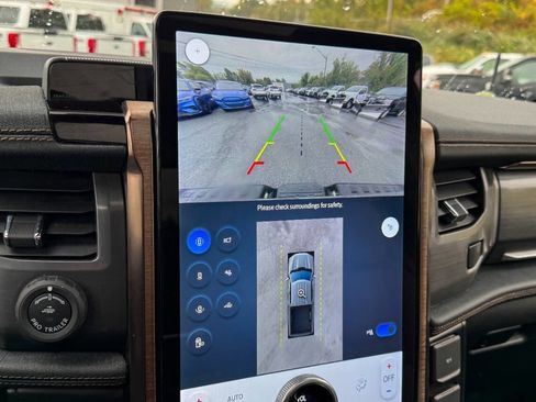 Used 2022 Ford F150 Lightning Lariat w/ Equipment Group 511A High image 39