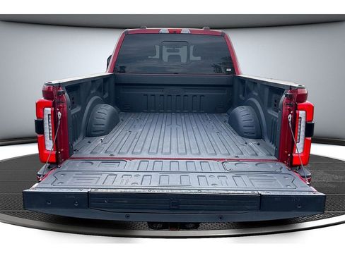 Used 2024 Ford F250 Platinum AWD/4WD image 36