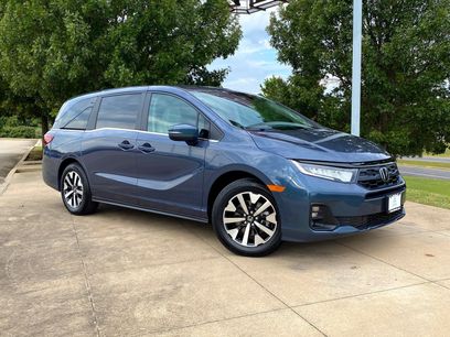 Used 2025 Honda Odyssey EX-L