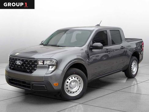 New 2025 Ford Maverick XL image 1