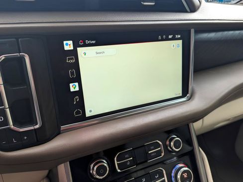 Used 2022 GMC Yukon Denali w/ Max Trailering Package AWD/4WD image 20