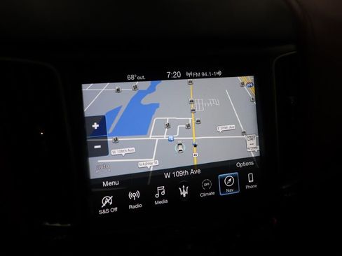 Used 2020 Maserati Levante GranSport image 33