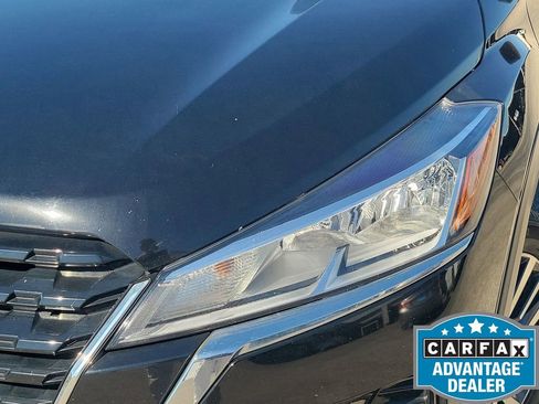 Used 2021 Nissan Kicks SV image 17