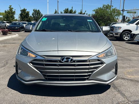 Used 2020 Hyundai Elantra Value Edition w/ Cargo Package (C1) FWD image 2