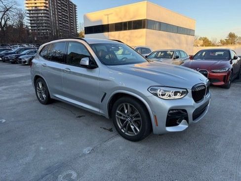 Used 2021 BMW X3 M40i w/ Executive Package image 2