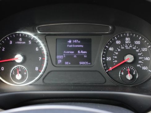 Used 2020 Kia Sorento LX w/ LX I4 Convenience Package FWD image 11