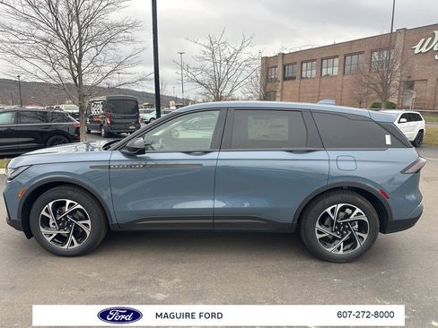 New 2026 Lincoln Nautilus Premier w/ Jet Appearance Package image 8