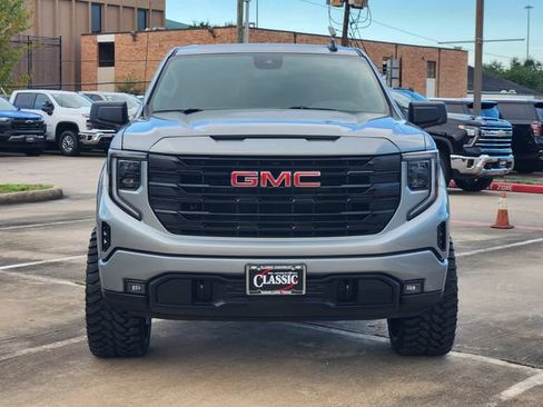 Used 2024 GMC Sierra 1500 Elevation RWD image 2