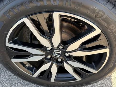 Used 2019 Honda Pilot Elite image 7