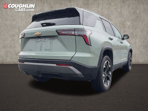 Used 2025 Chevrolet Equinox LT w/ Convenience Package II AWD/4WD image 8