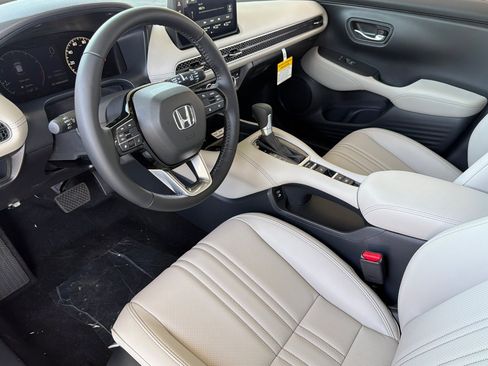 New 2027 Honda HR-V EX-L image 4