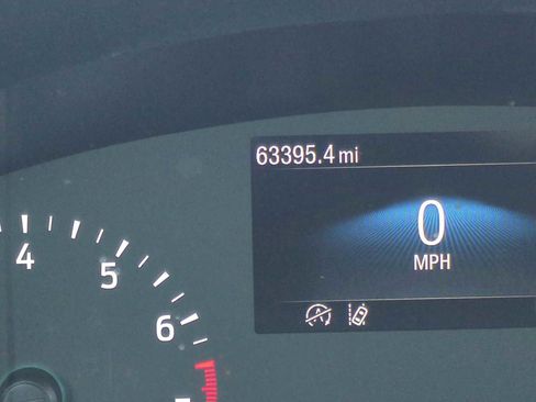 Used 2022 Ford Escape SE w/ SE Sport Appearance Package image 12