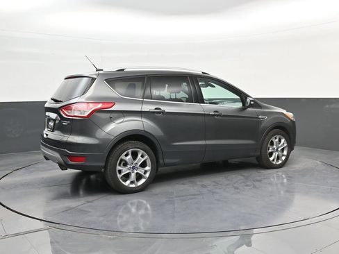 Used 2015 Ford Escape Titanium w/ Equipment Group 301A AWD/4WD image 8