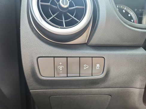 Used 2023 Hyundai Kona SEL AWD/4WD image 23