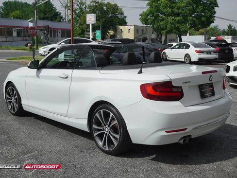 Used 2017 BMW 230i xDrive Convertible image 5