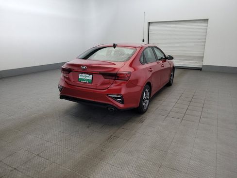 Used 2019 Kia Forte LXS FWD image 9