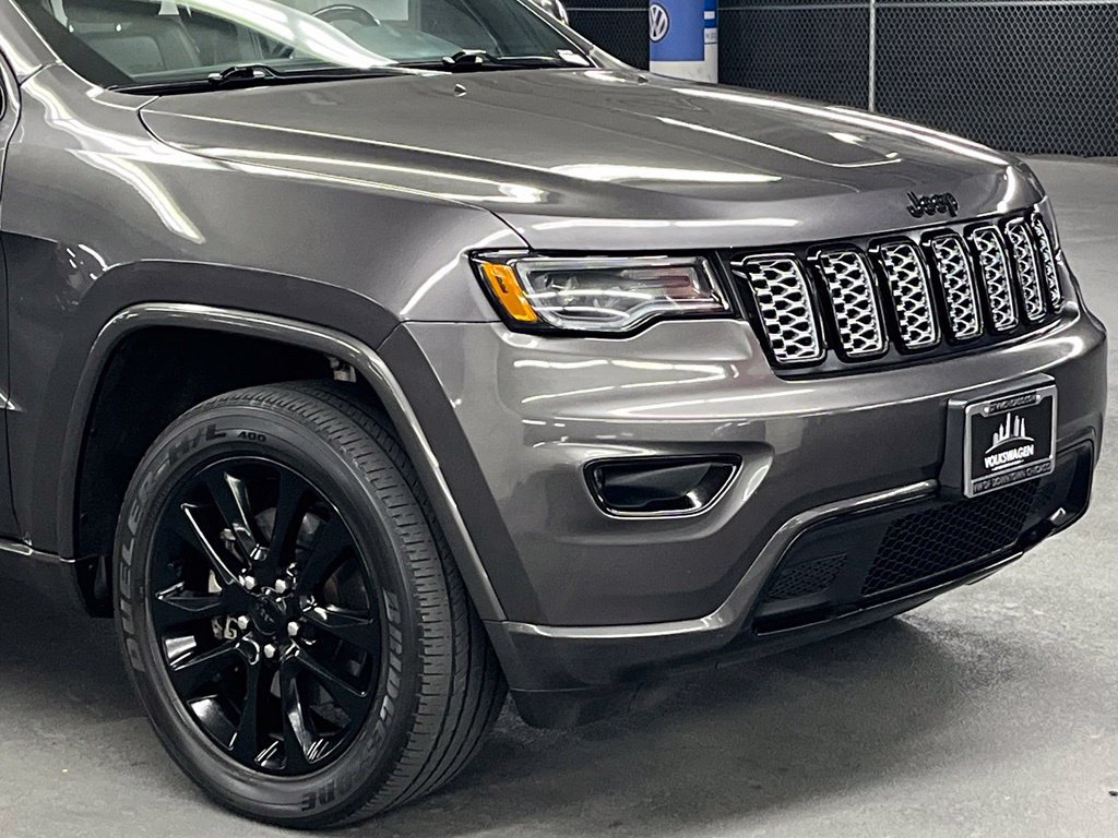 Used 2021 Jeep Grand Cherokee Laredo X AWD/4WD image 39