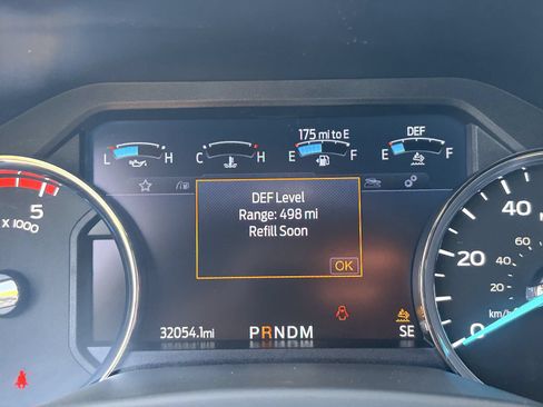Certified 2022 Ford F250 Lariat w/ Lariat Ultimate Package AWD/4WD image 31