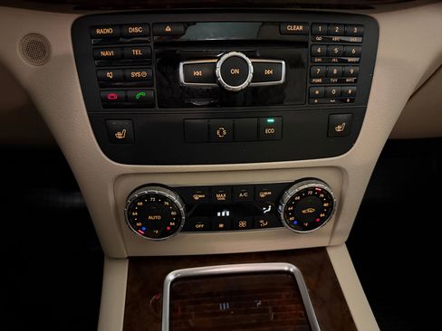 Used 2015 Mercedes-Benz GLK 350 4MATIC image 18