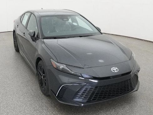 New 2026 Toyota Camry SE FWD image 14