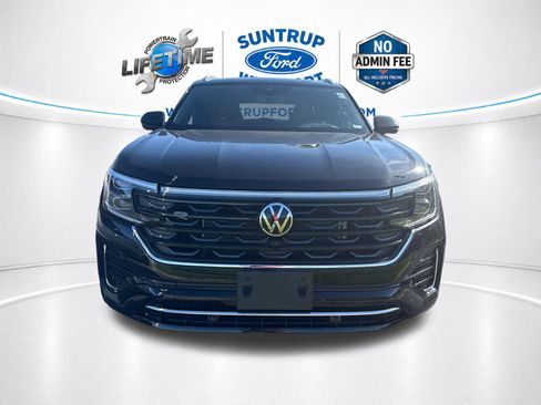 Used 2025 Volkswagen Atlas Cross Sport SEL Premium R-Line AWD/4WD image 3