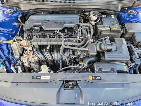 Used 2022 Hyundai Elantra SEL FWD image 34
