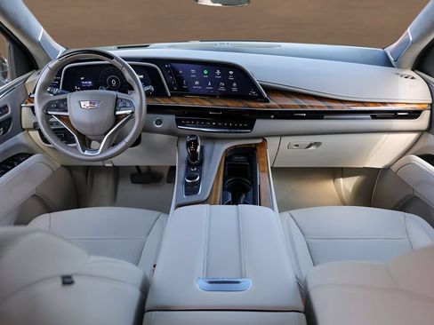 Certified 2024 Cadillac Escalade Premium Luxury Platinum AWD/4WD image 28