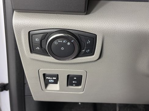 Used 2019 Ford F150 XLT w/ Equipment Group 302A Luxury image 29