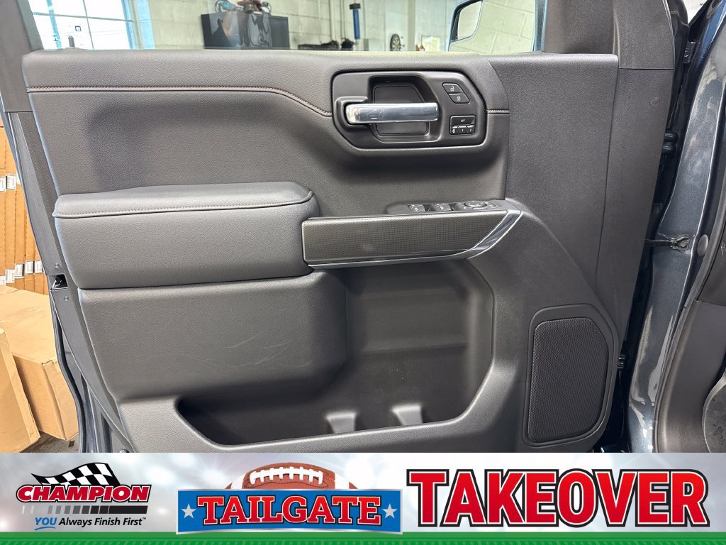 Used 2021 GMC Sierra 1500 AT4 AWD/4WD image 13